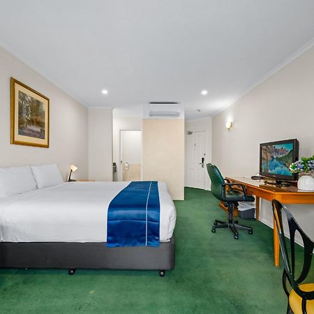Rowville International Hotel Luaran gambar
