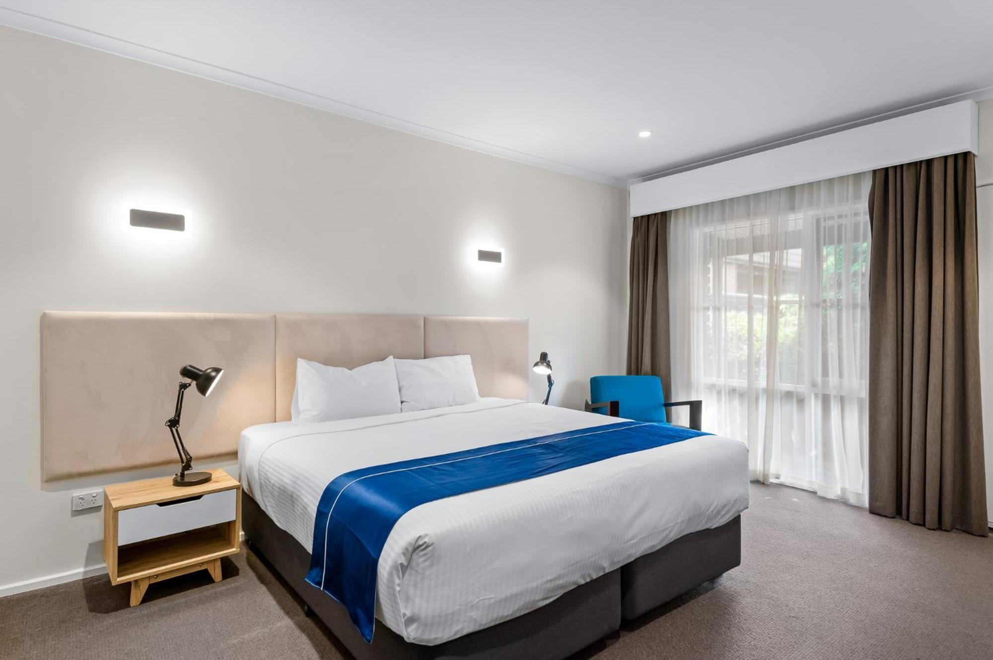 Rowville International Hotel Luaran gambar