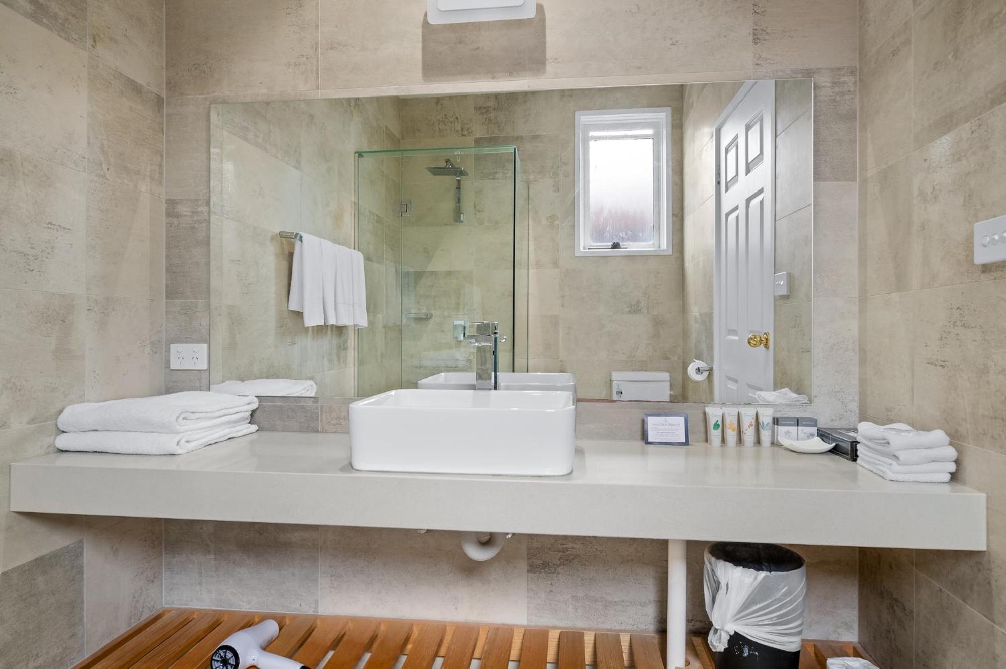 Rowville International Hotel Luaran gambar