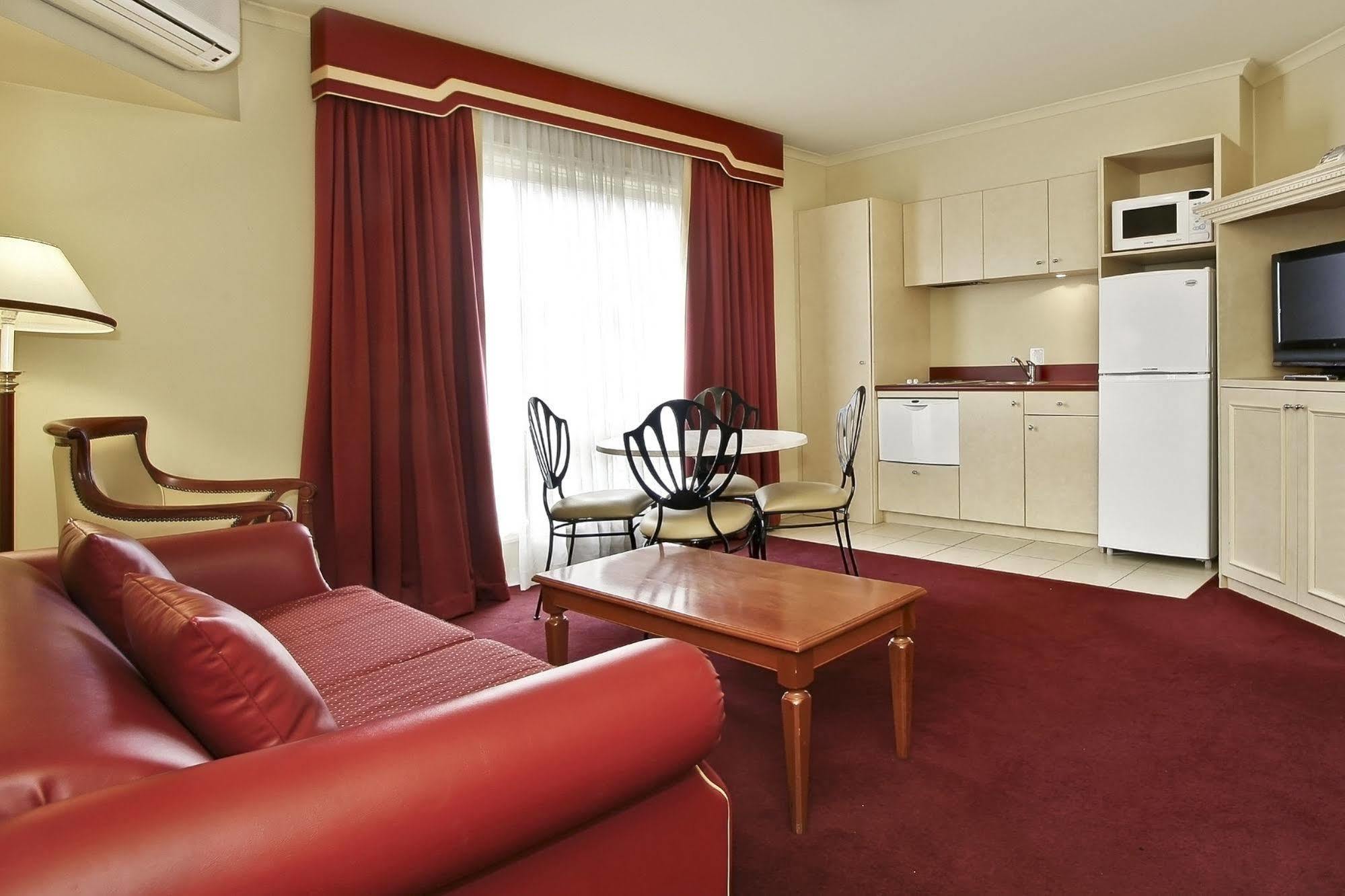 Rowville International Hotel Luaran gambar