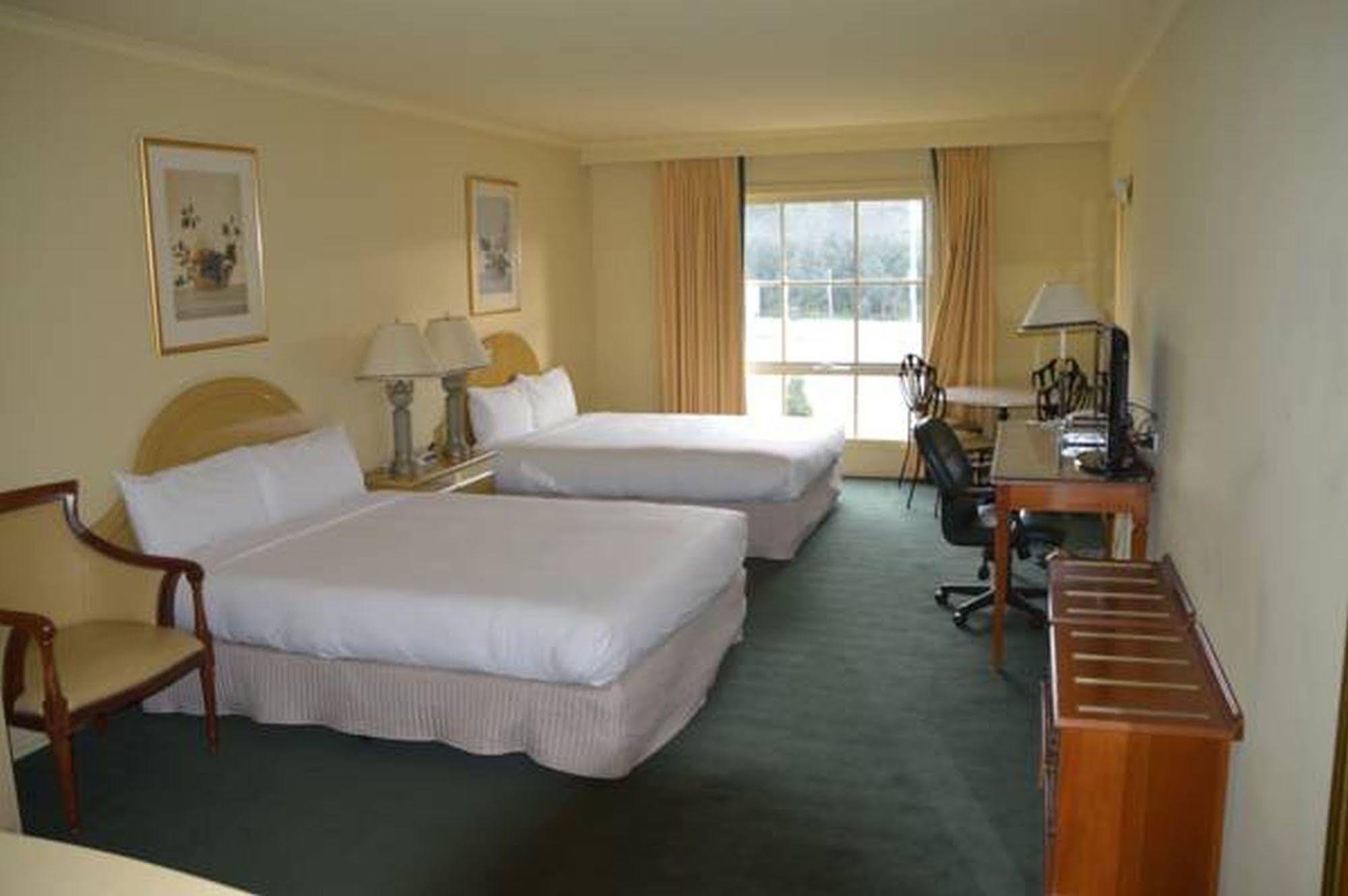 Rowville International Hotel Luaran gambar